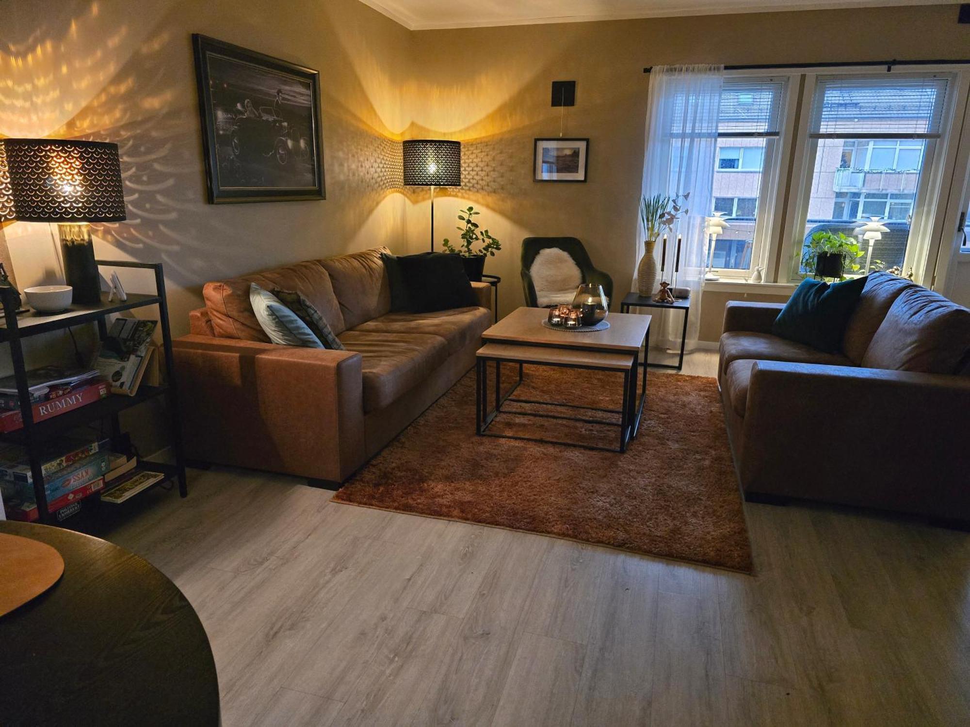 Koselig Og Moderne Leilighet, Meget Sentralt I Narvik Med Gratis Parkering! Kültér fotó