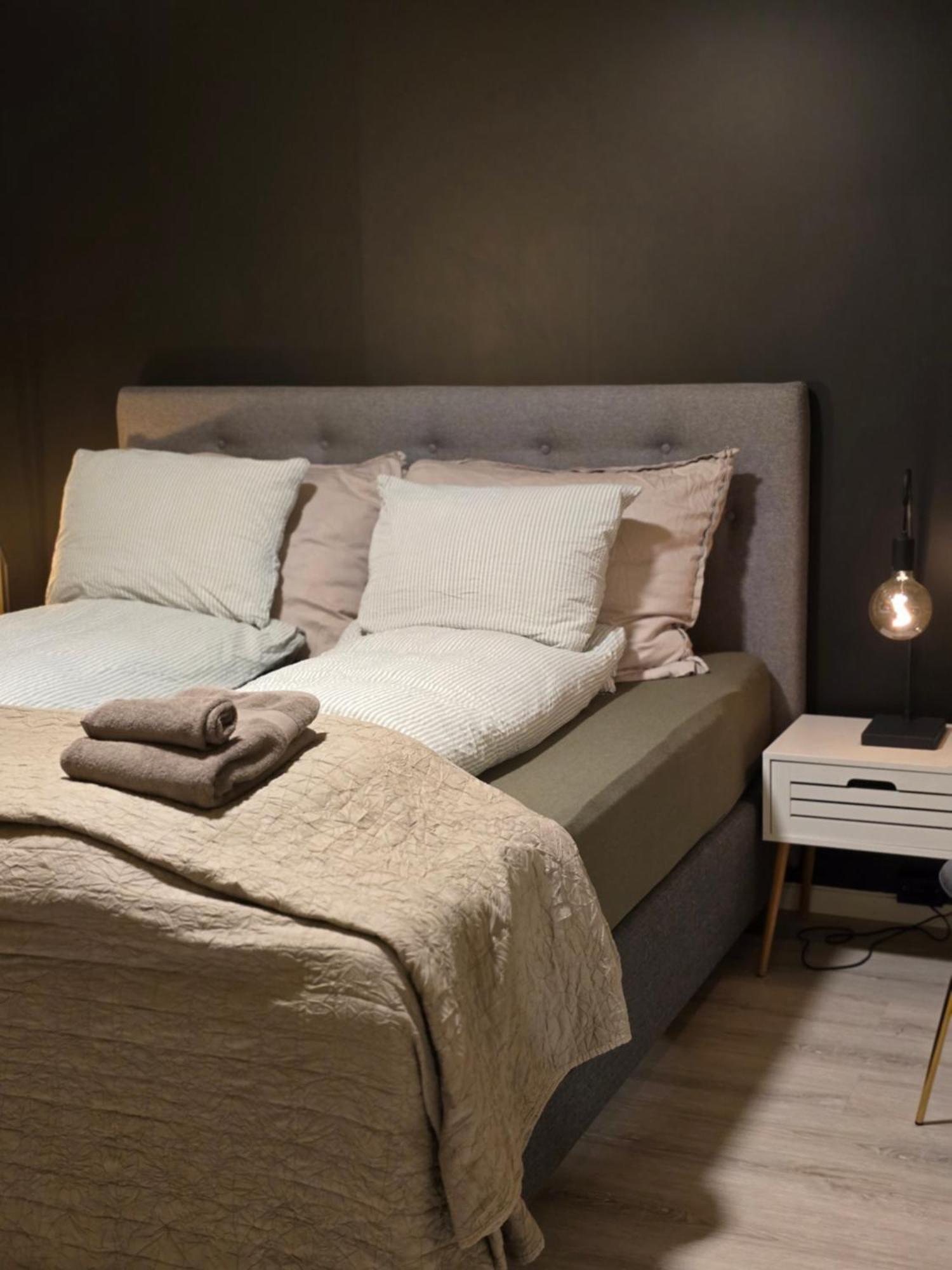 Koselig Og Moderne Leilighet, Meget Sentralt I Narvik Med Gratis Parkering! Kültér fotó
